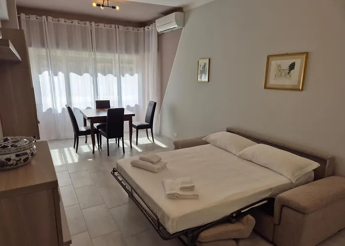 Apartment Hc - Three Cozy Near Metro *
