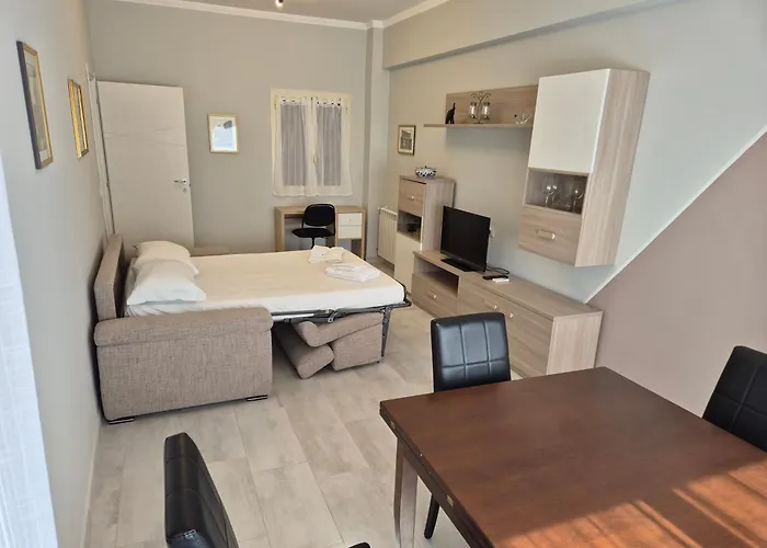 Hc - Three Cozy Near Metro Rom
